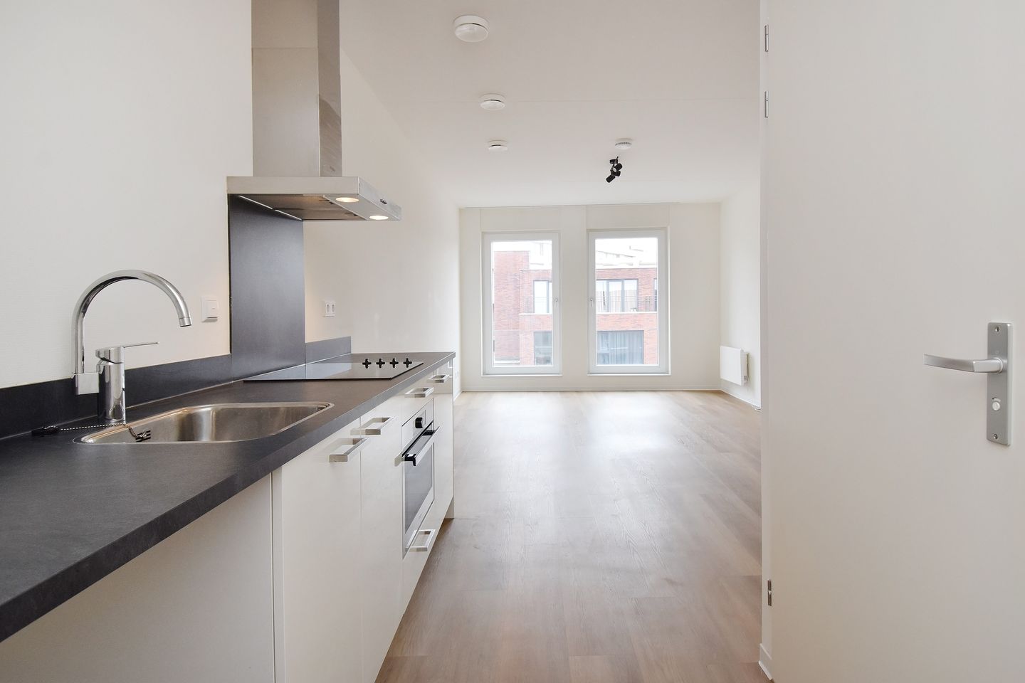 Foto 10 van Treilerweg 78-F