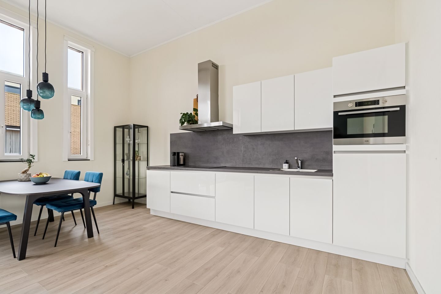 Foto 10 van Francisco Pizarrostraat 120