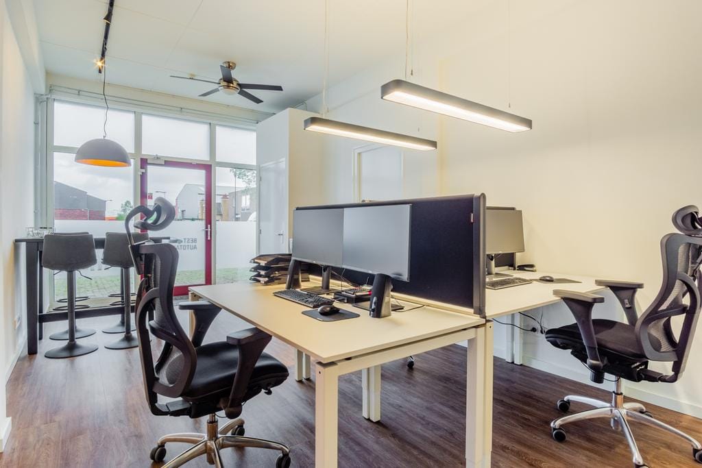 View photo 3 of Industrieweg 164-A