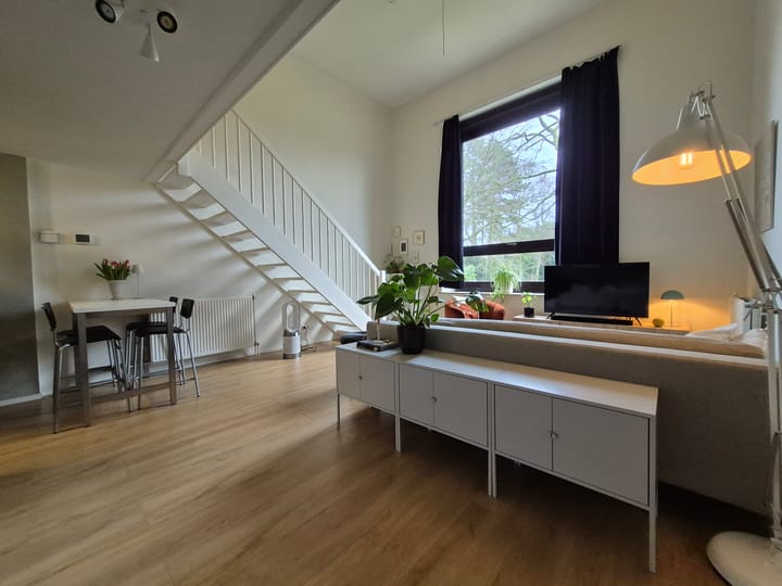 Photo 4 of Wolter ten Catestraat 57-F