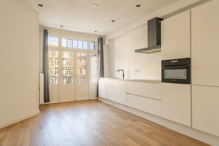 Van Kinsbergenstraat 22-2