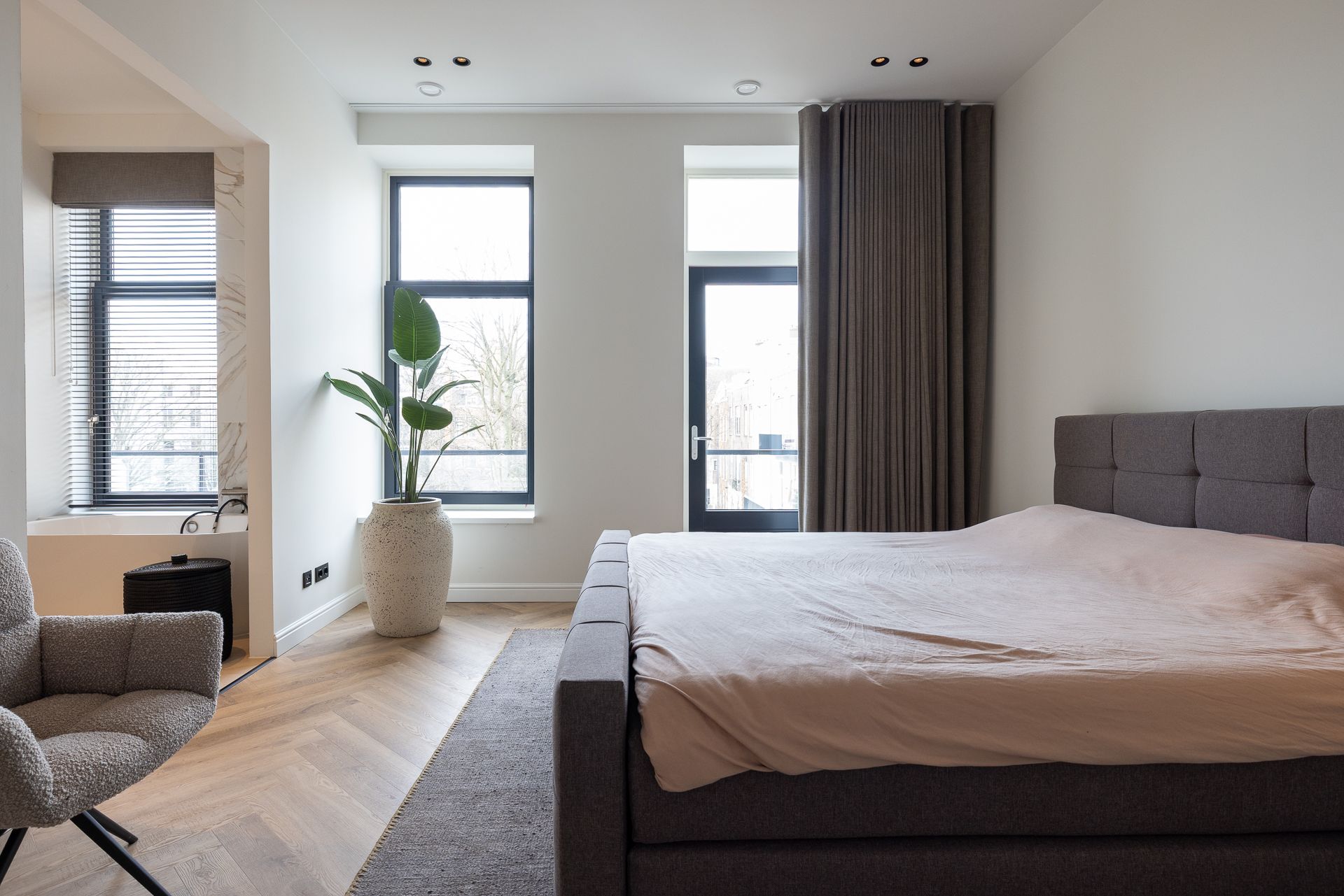 Photo 24 of Willemskade 21-D