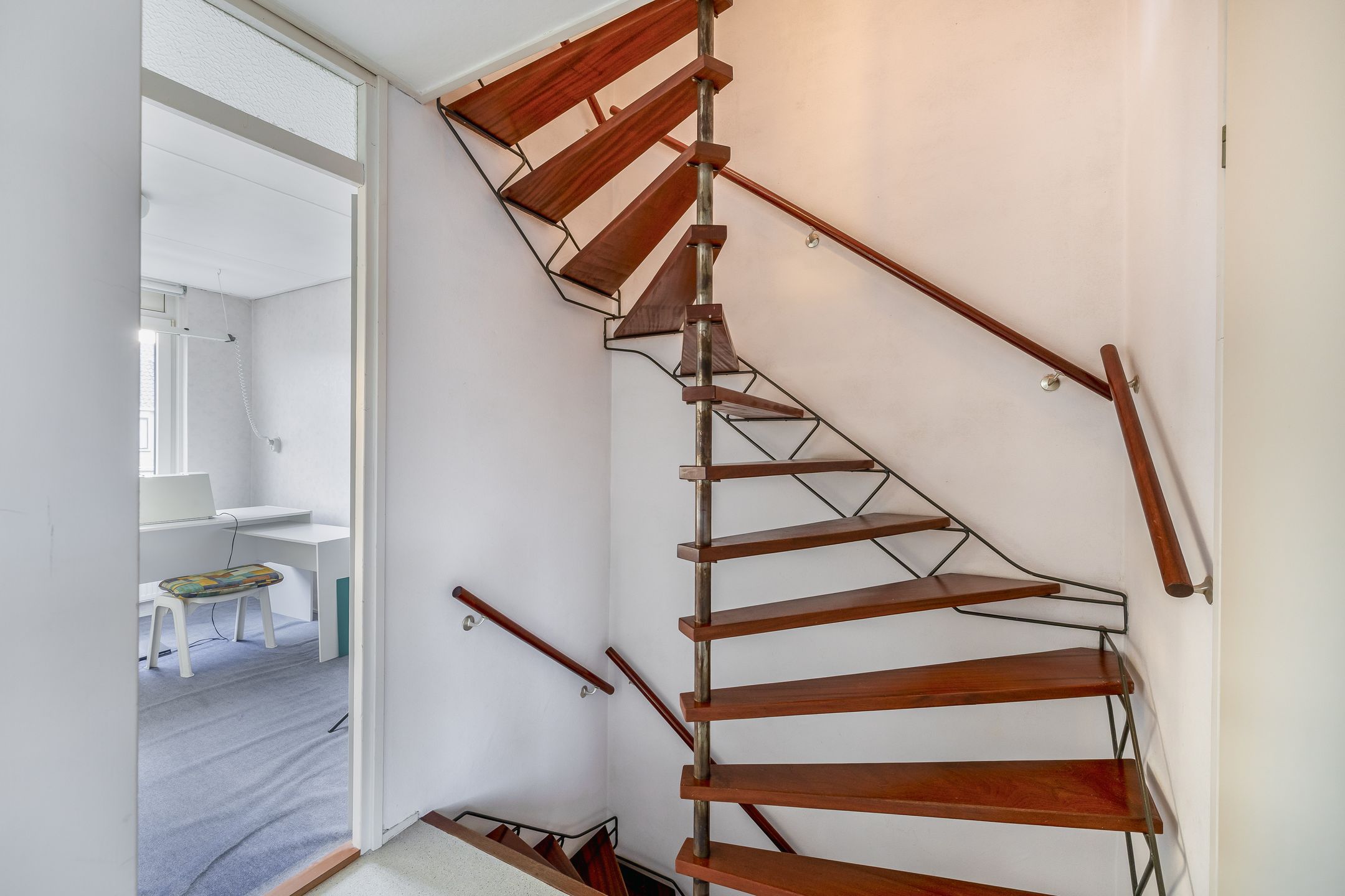 Foto 27 van Leonofstraat 21