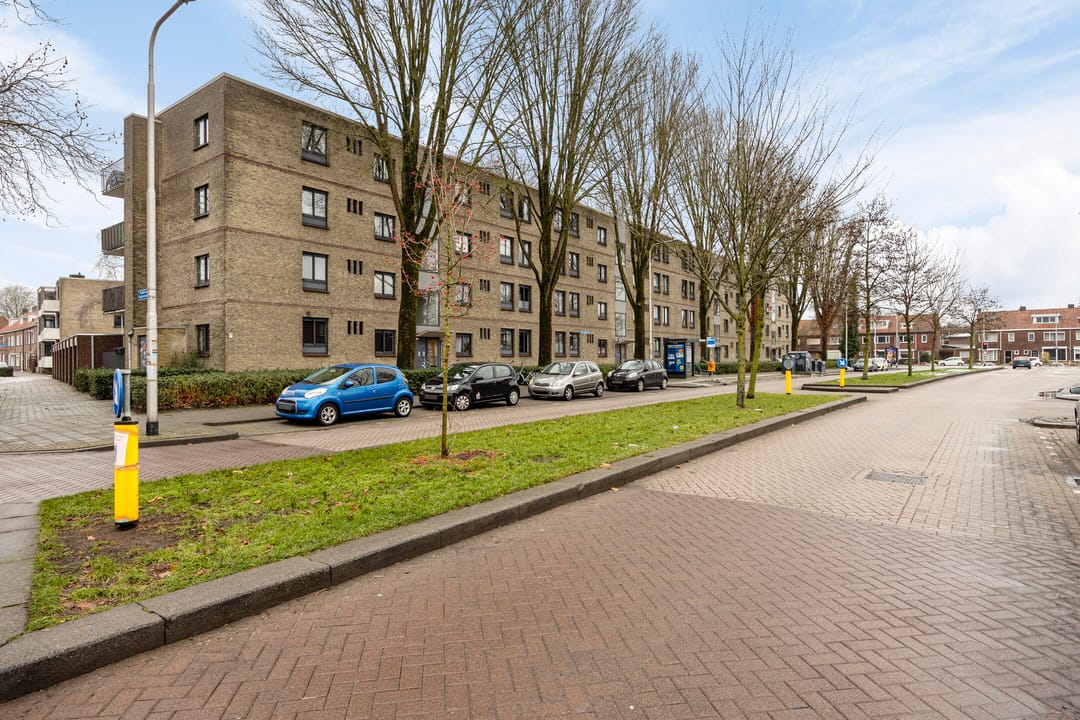Foto 1 van Waterhoefstraat 17-B