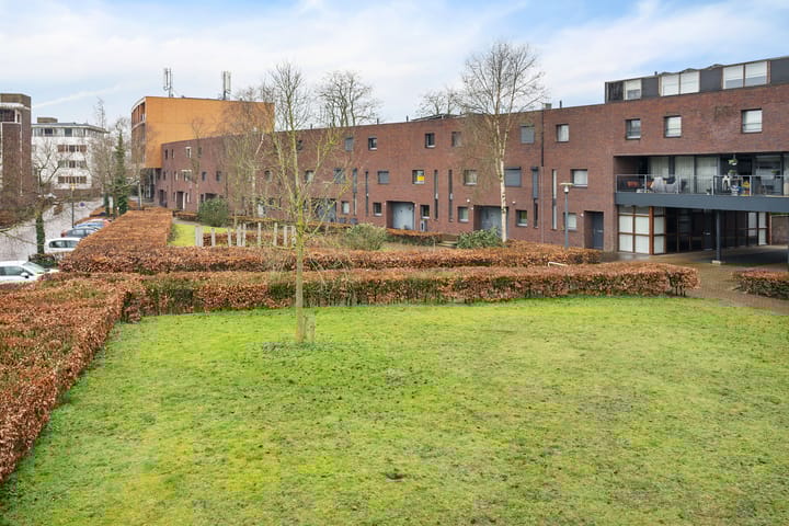 Photo 45 of Stoomlederplein 23