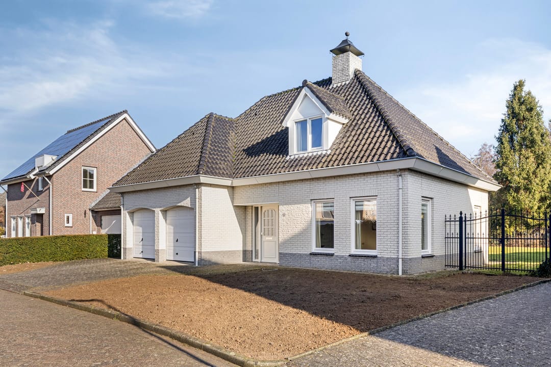 Photo 1 of Postbaan 18