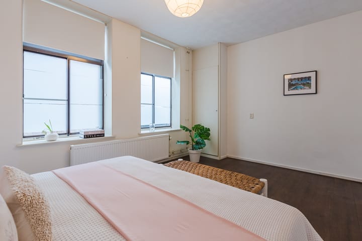 Foto 16 van Van Houweningenstraat 80-H