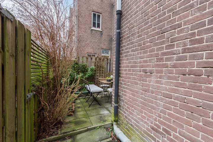 Foto 22 van Van Houweningenstraat 80-H