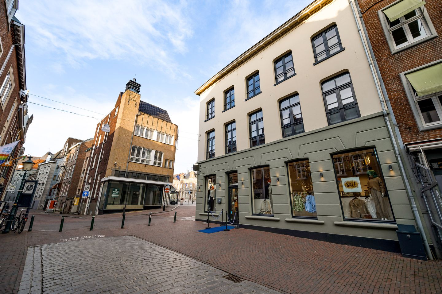 Bekijk foto 2 van Marktstraat 3