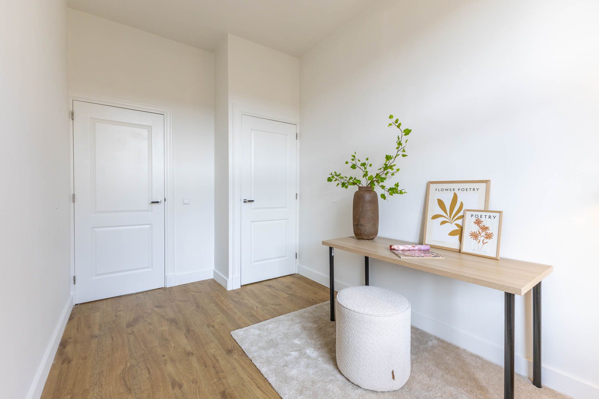 Photo 15 of Joost van Geelstraat 57-A