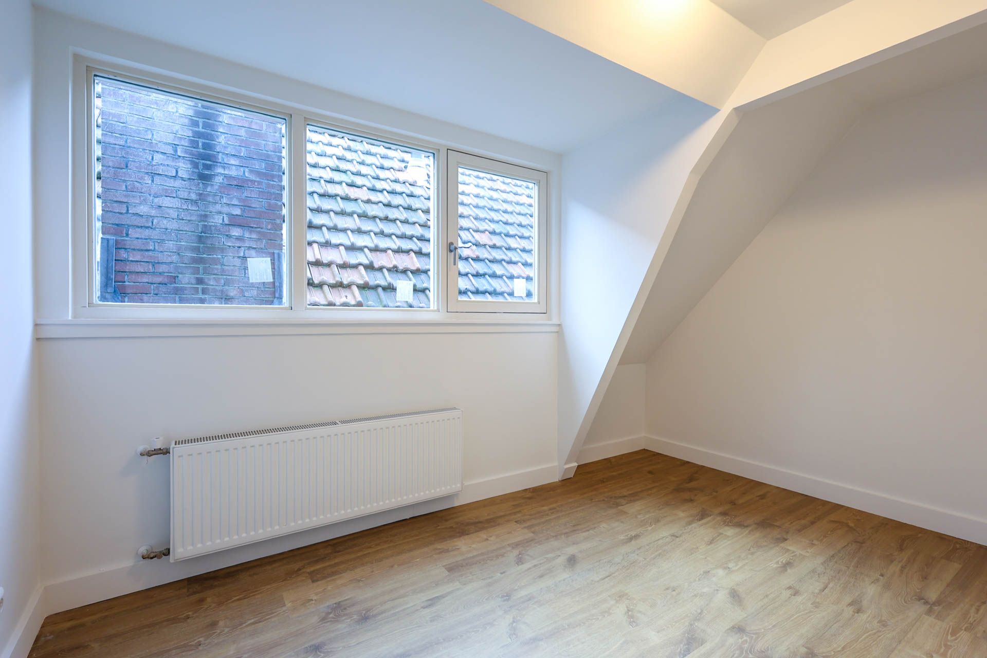 Photo 27 of Joost van Geelstraat 57-A