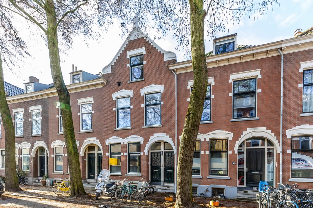 Photo 31 of Joost van Geelstraat 57-A
