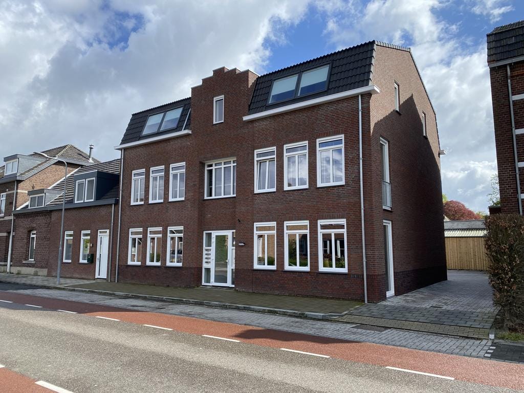 Foto 1 van Stationstraat 18-C