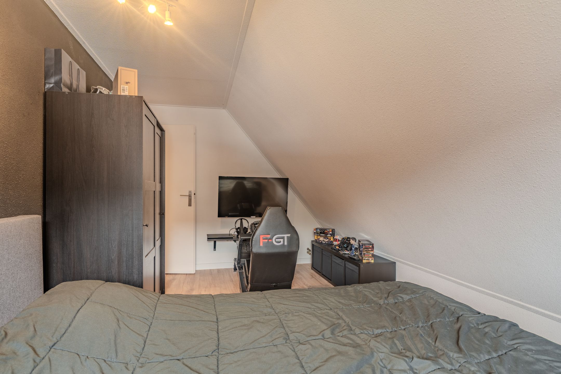 Foto 36 van Singellaan 75