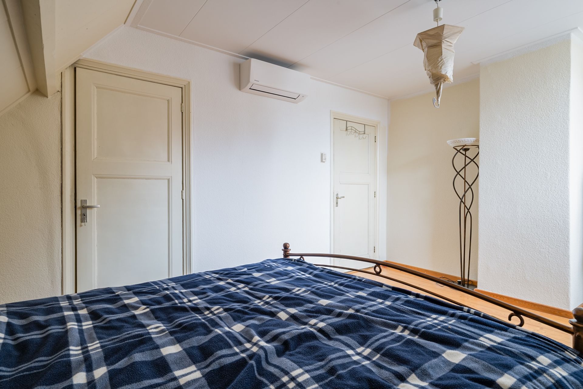 Foto 21 van Spoorstraat 39