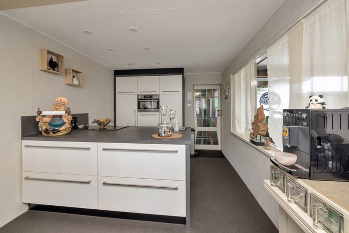 Foto 2 van Schijndelsedijk 12