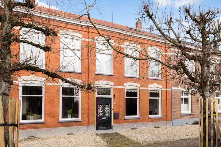 Voorstraat 110 main image