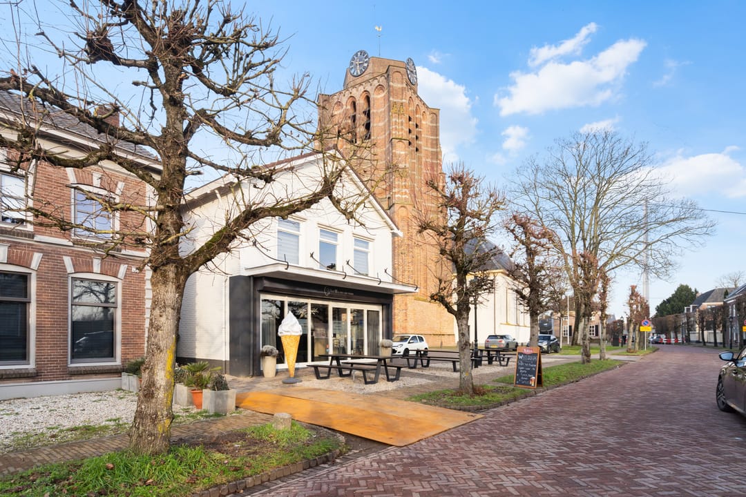 Photo 53 of Voorstraat 110