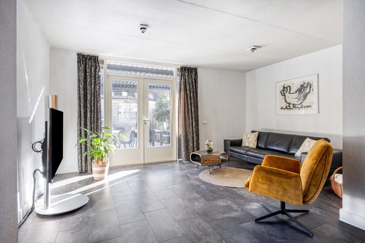 Photo 3 of Bijsterveldenlaan 256