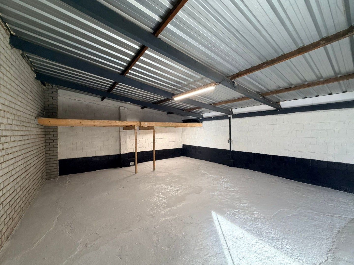 View photo 2 of Provincialeweg Zuid 68