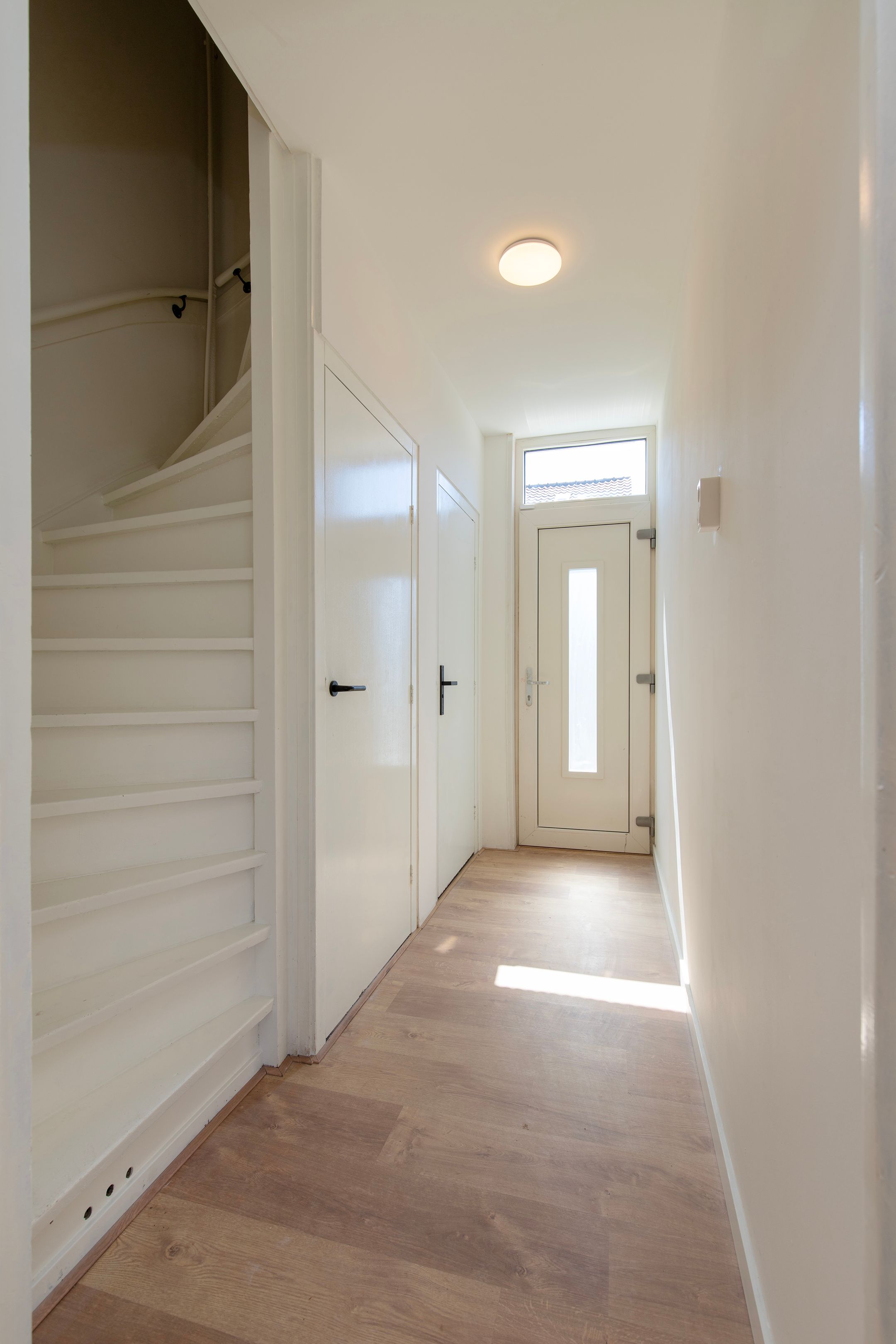 Foto 3 van Pastoor de Witstraat 1