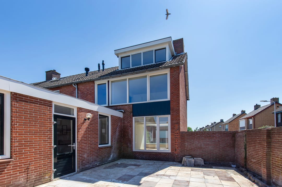 Foto 38 van Pastoor de Witstraat 1