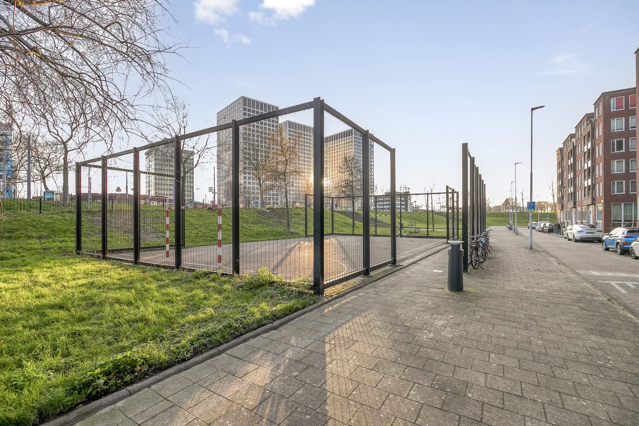 Foto 27 van Mathenesserdijk 34-B