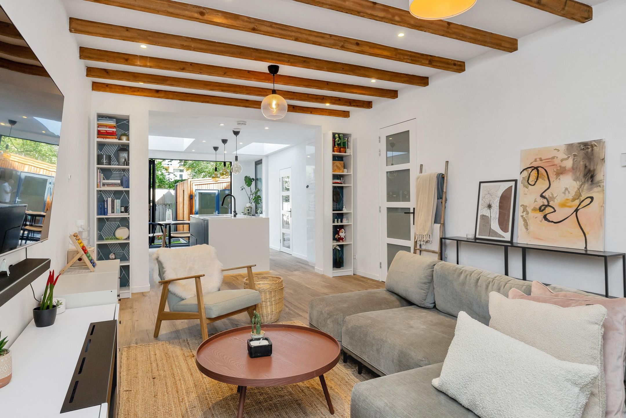 Photo 9 of Bloys van Treslongstraat 58-H