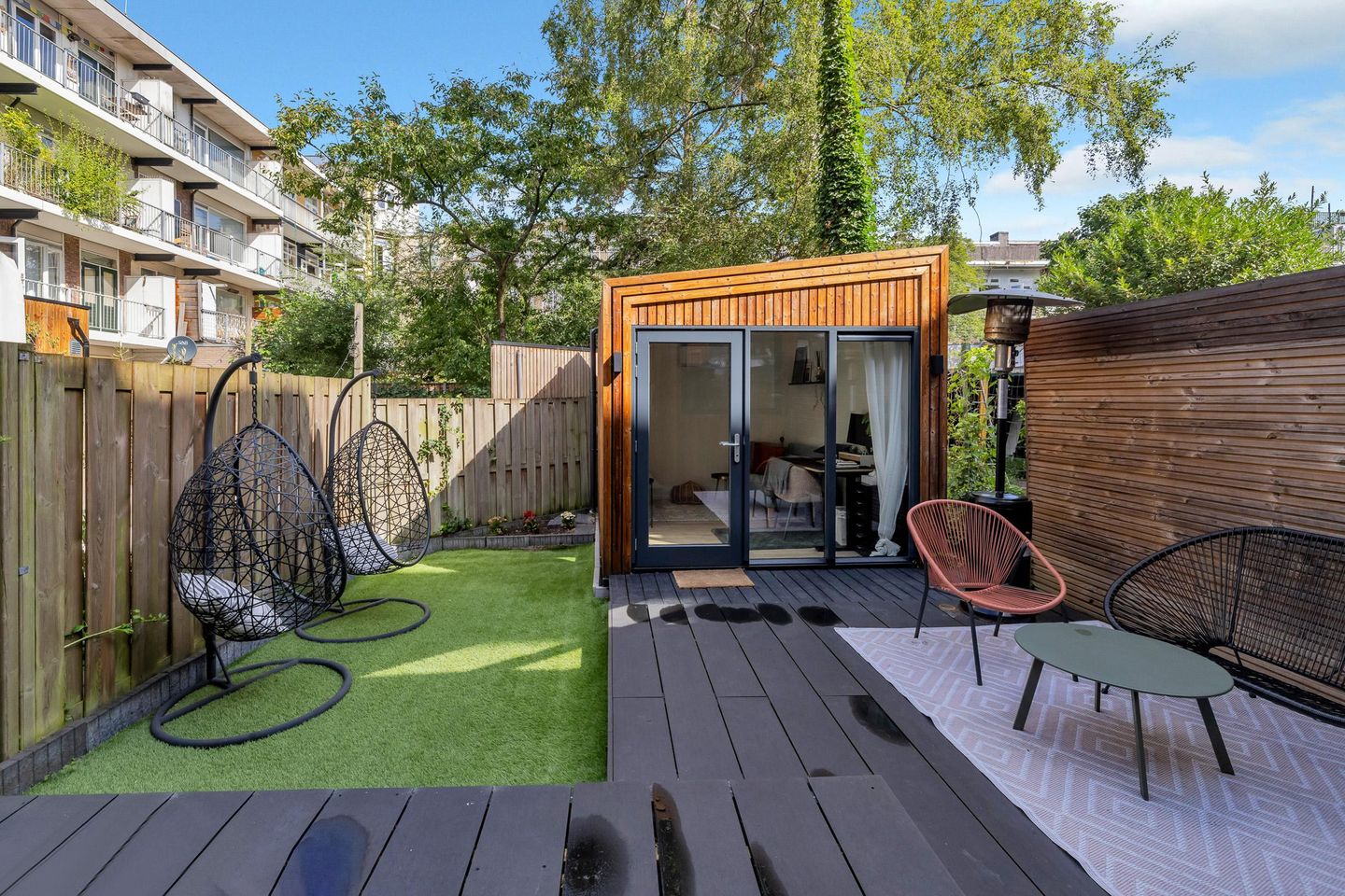 Photo 64 of Bloys van Treslongstraat 58-H