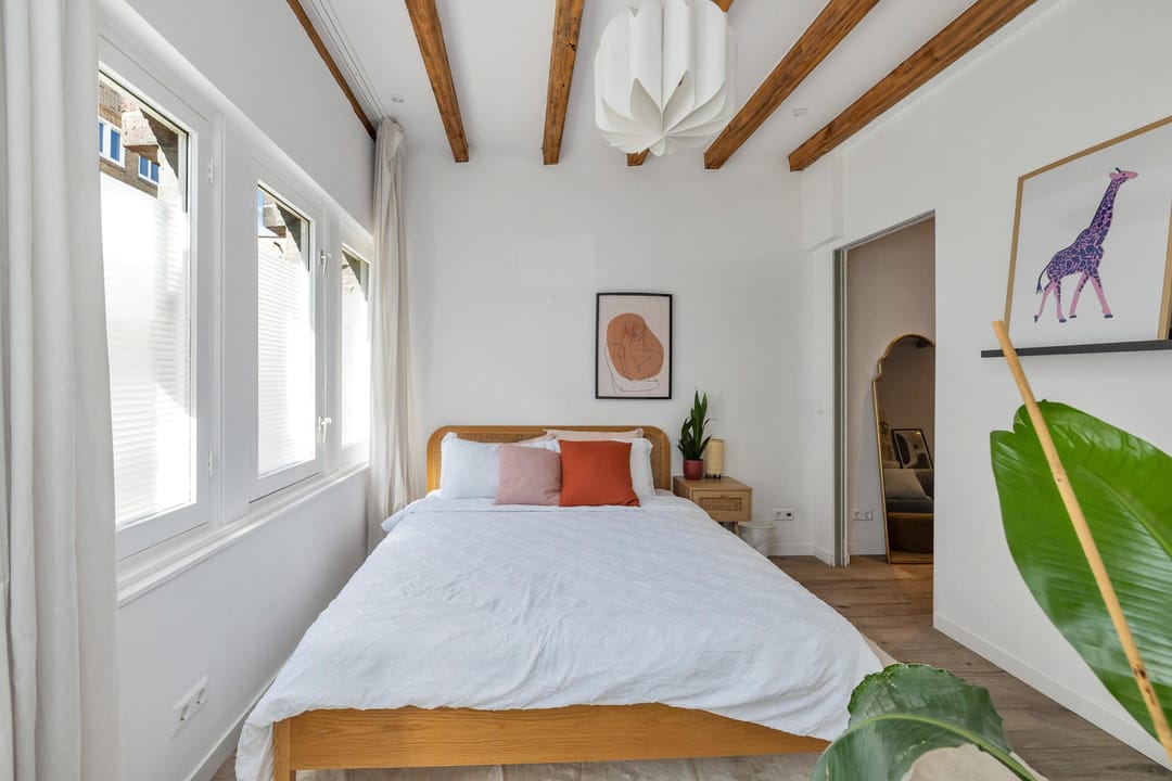 Photo 41 of Bloys van Treslongstraat 58-H