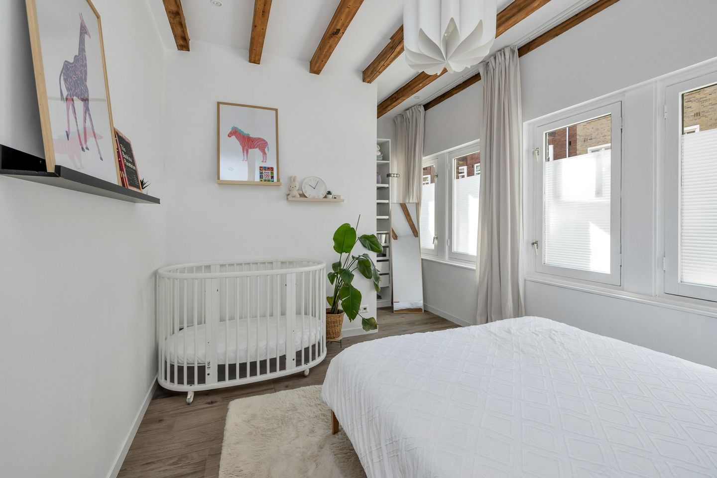 Photo 40 of Bloys van Treslongstraat 58-H