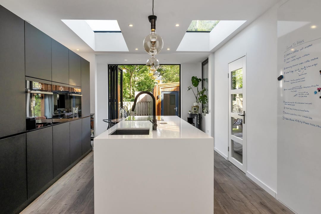 Photo 28 of Bloys van Treslongstraat 58-H