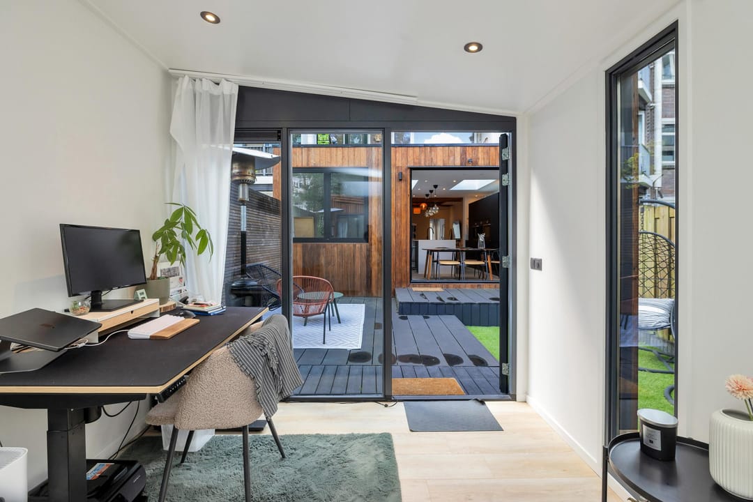 Photo 61 of Bloys van Treslongstraat 58-H