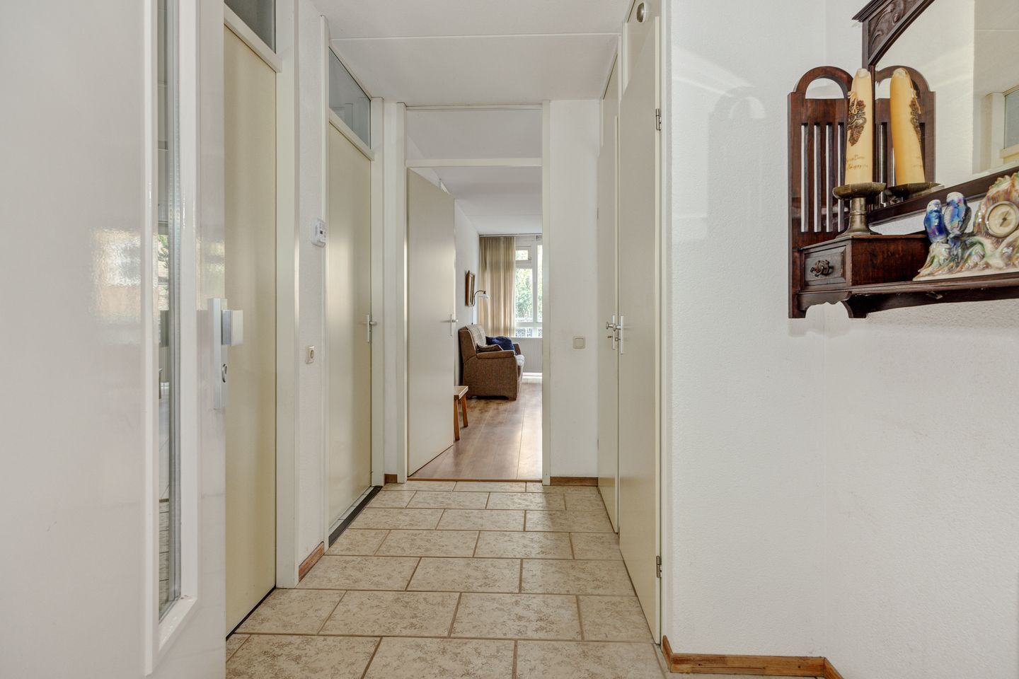 Foto 10 van Visser 11-B