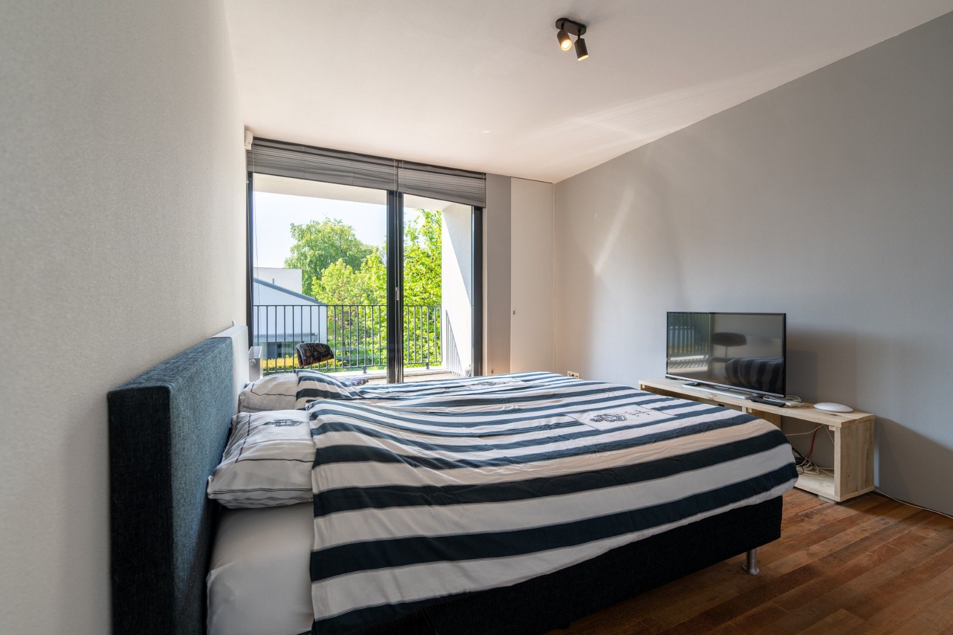 Foto 36 van Parmentierstraat 25