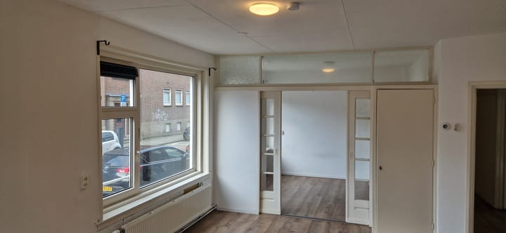 Photo 3 of Van Maanenstraat 14-A