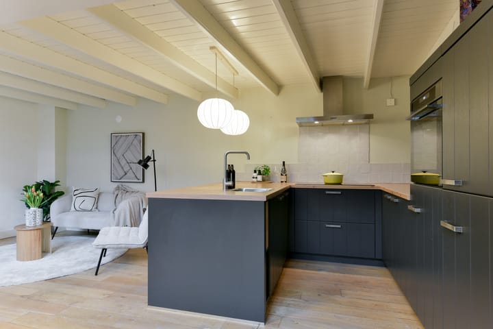 Photo 10 of Nieuwegracht 20-N