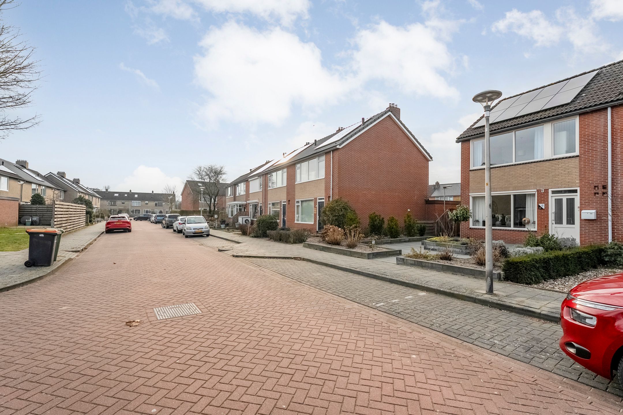 Photo 3 of Castorstraat 9