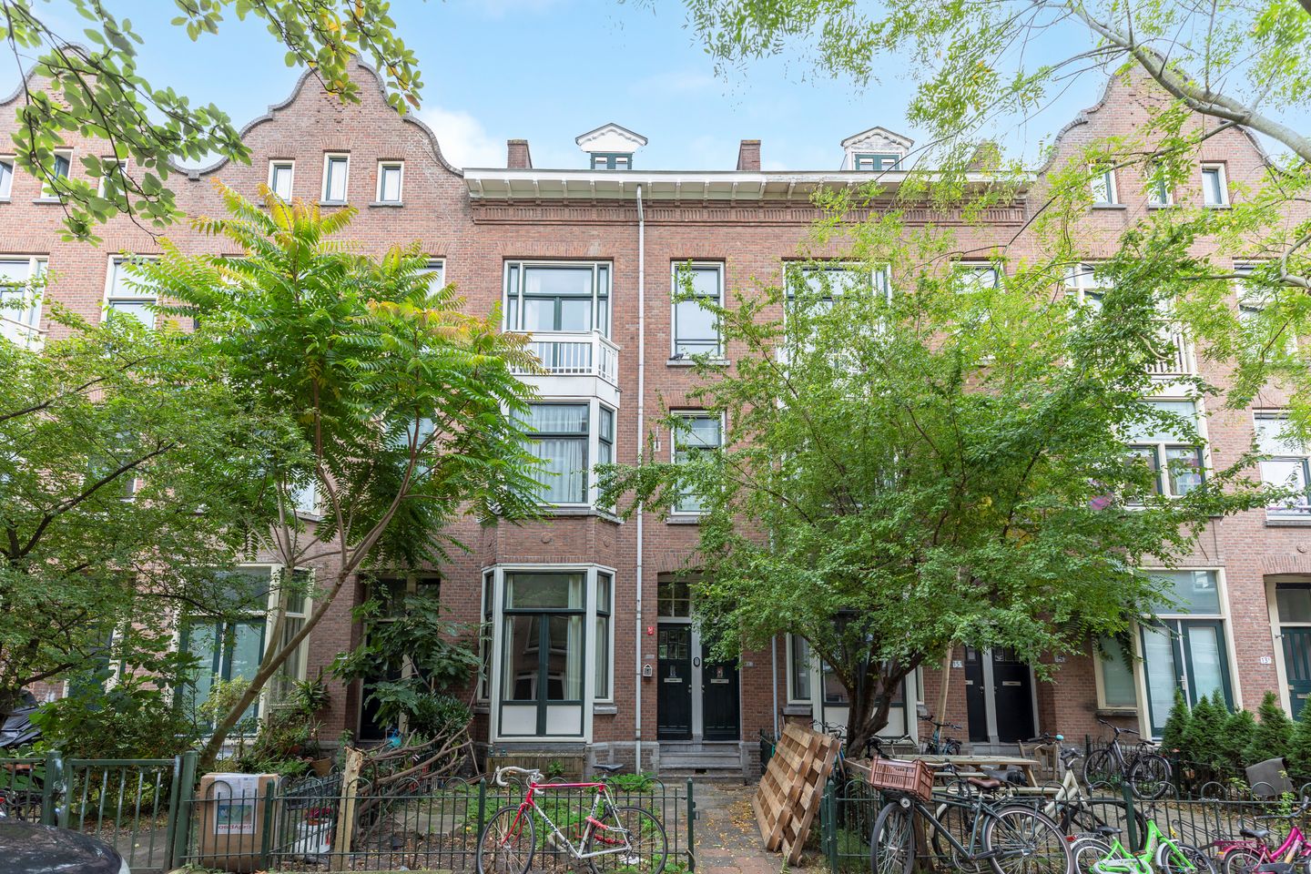 Photo 5 of Hugo Molenaarstraat 17-B