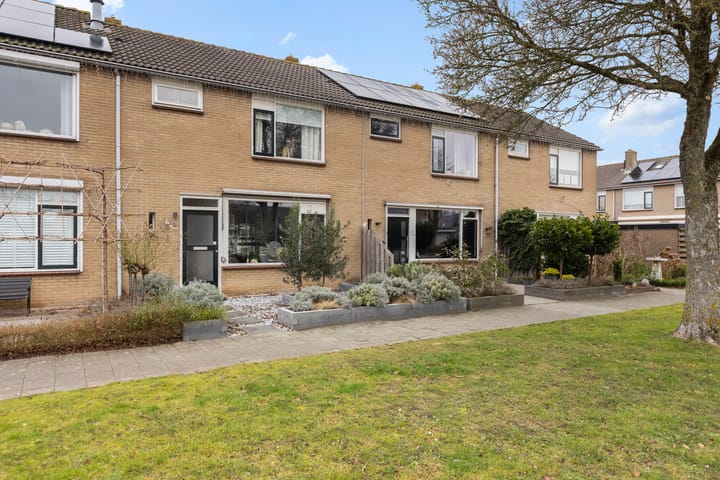 Foto 1 van Irisstraat 6