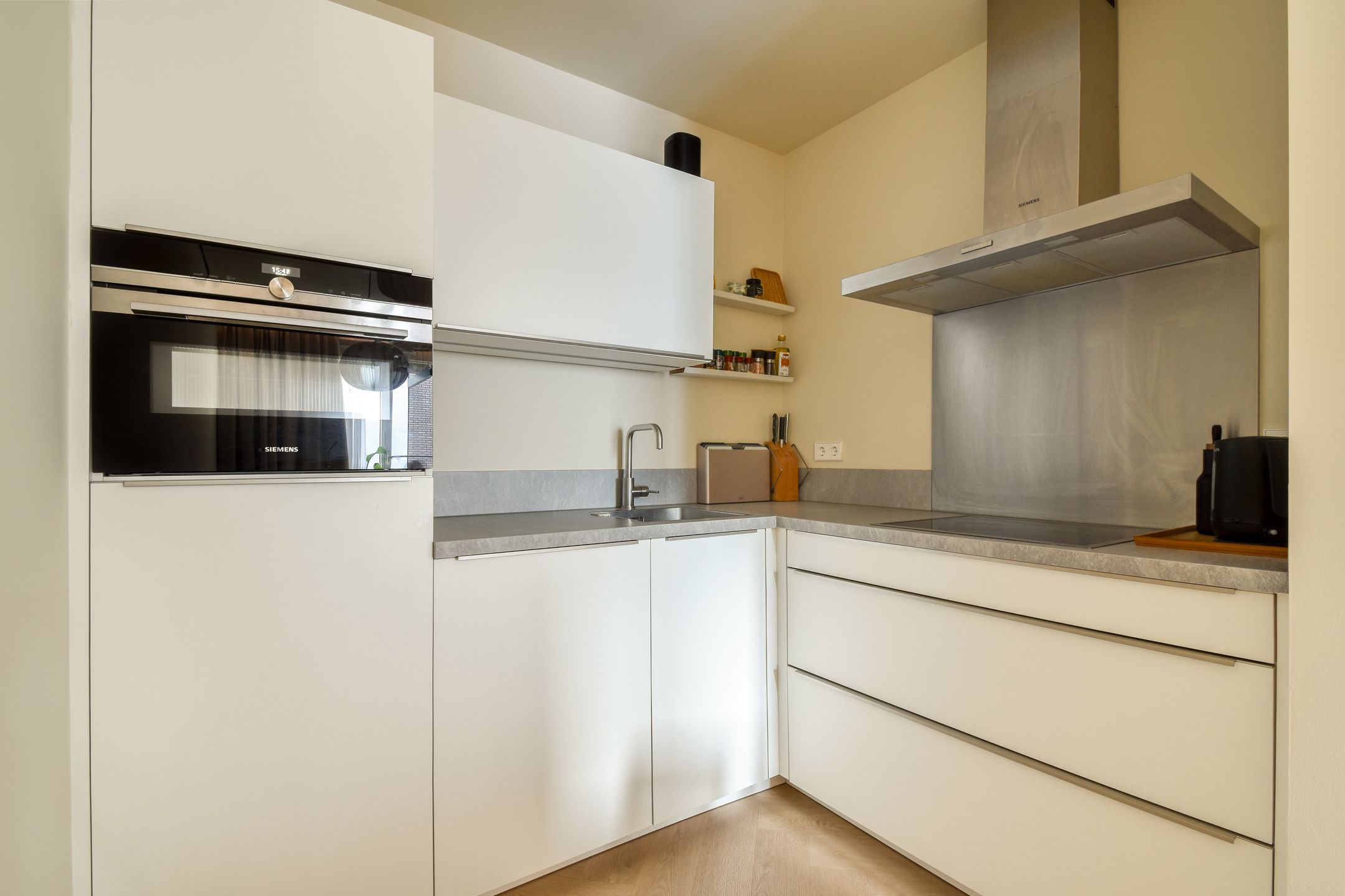 Foto 6 van Osdorpplein 970