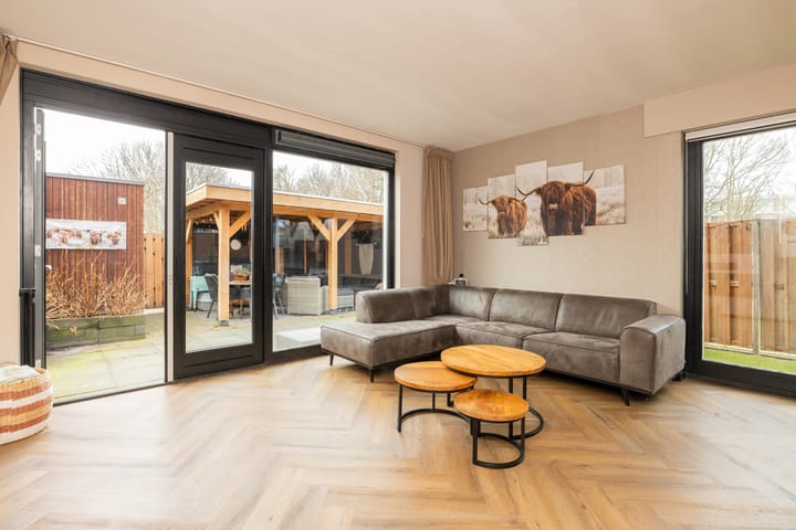 Photo 12 of Prins Clausstraat 248