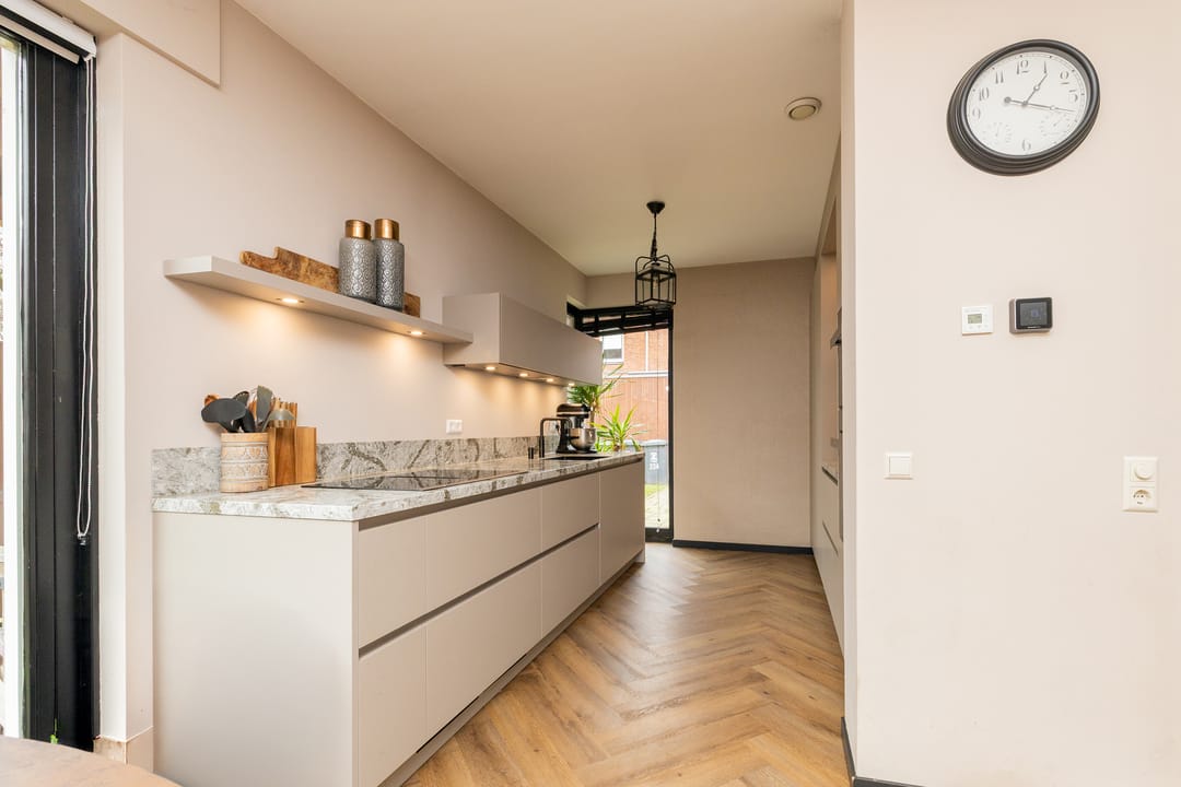 Photo 17 of Prins Clausstraat 248