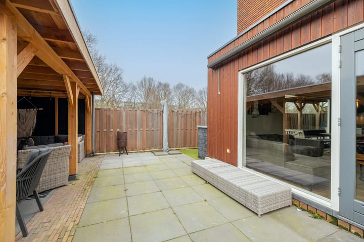 Photo 39 of Prins Clausstraat 248