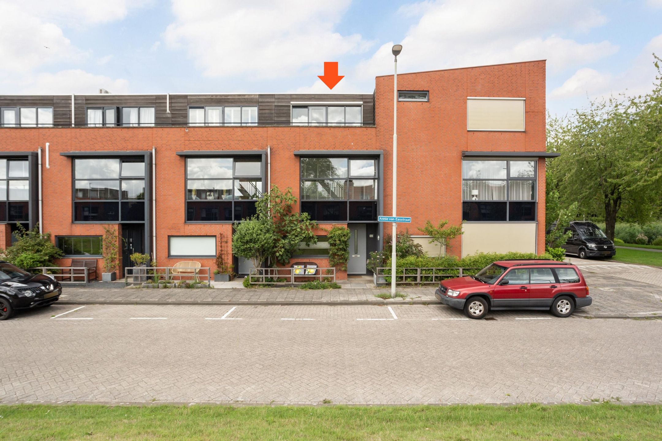 Annie van Eesstraat 1 