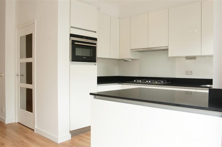 Photo 3 of Tortellaan 30