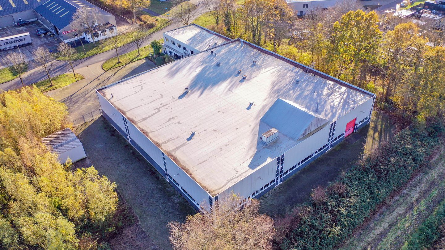 View photo 2 of Dukdalfweg 41