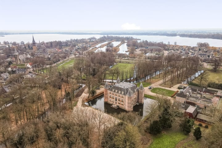 Photo 3 of Slotlaan 1-A16