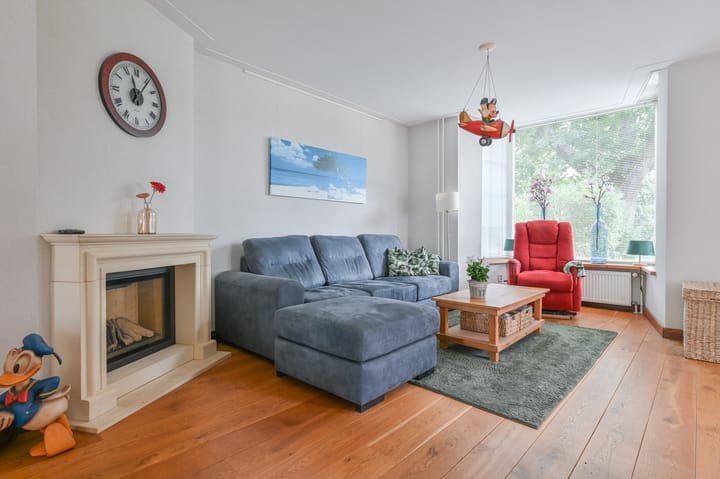 Photo 4 of Groen van Prinstererlaan 6