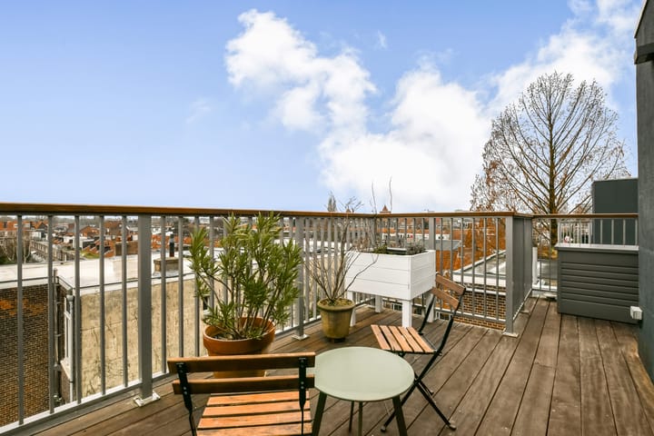 Photo 4 of Hogeweg 86-3